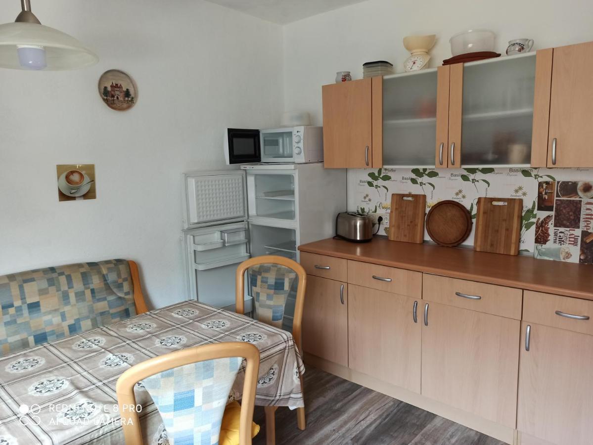 Ferienwohnung Mit Terrasse Fuer 1-4 Personen アルテナ エクステリア 写真